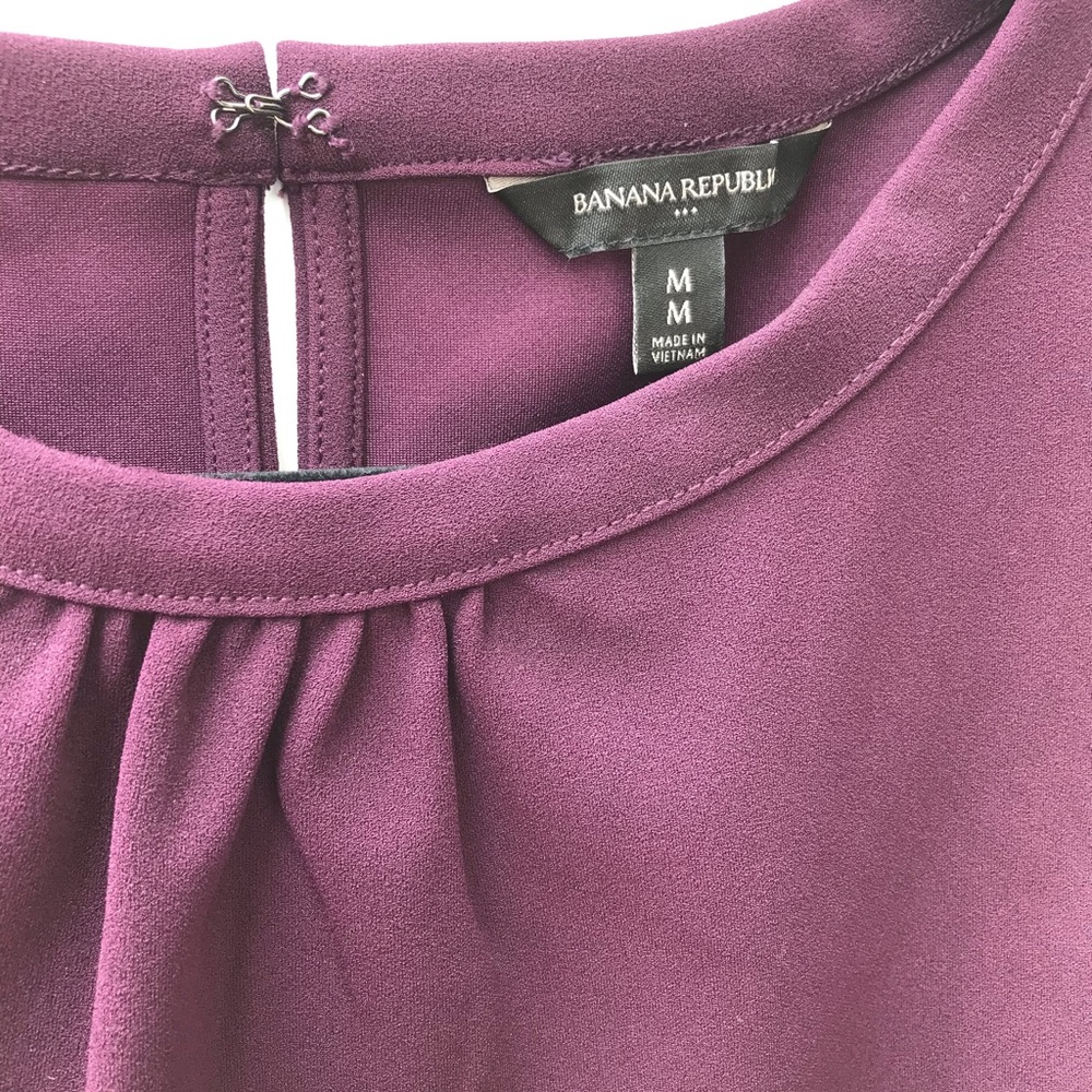 Banana Republic peplum sleeveless top size M
